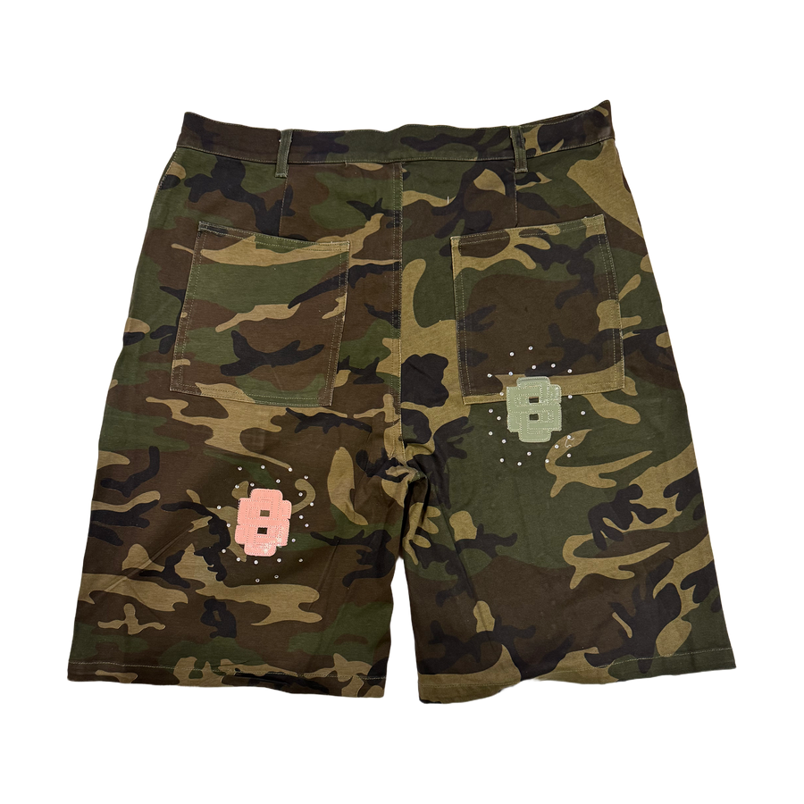 SHOW OUT Camo Shorts